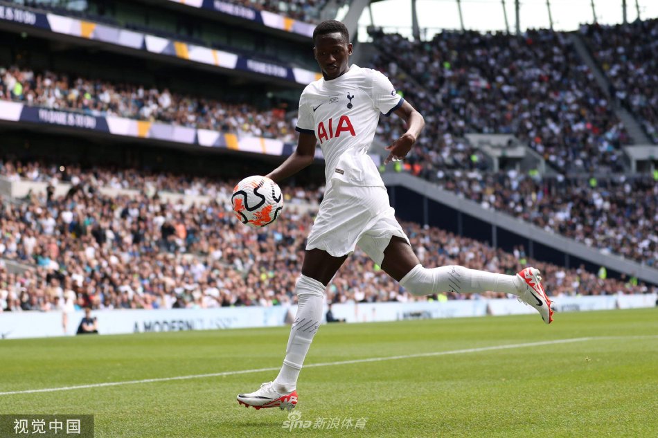 表现也令人 表现也令人